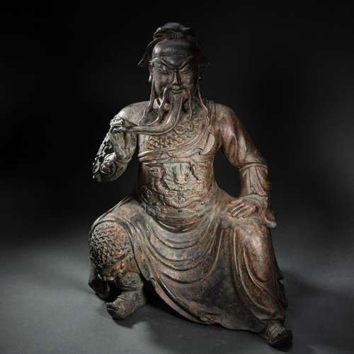 CHINESE BRONZE STATUE OF GUAN GONG FROM MING DYNASTY