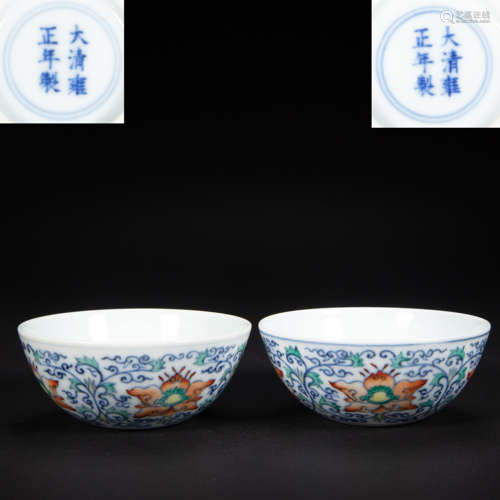 A PAIR OF CHINESE DOUCAI PORCELAIN TWIGS FLOWER TEA BOWLS FR...