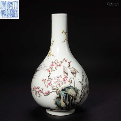 CHINESE COLORFUL PORCELAIN CRANE BILE BOTTLE, QING DYNASTY