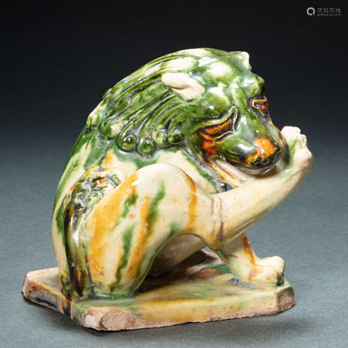 CHINESE TRI-COLORED LION, TANG DYNASTY