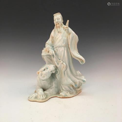 Chinese Hutian Kiln Porcelain Figure