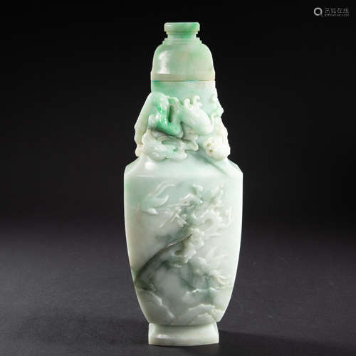 CHINESE IMPERIAL COURT JADE DRAGON VASE, QING DYNASTY