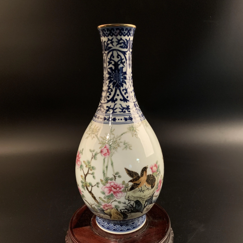 Chinese Famille Rose Flower Bird Vase