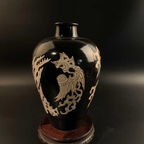 Chinese Jizhou Yao Phoenix Vase