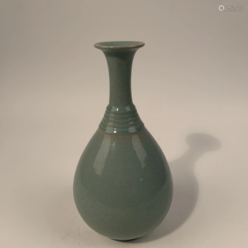 Chinese Green Glazed Porcelain Vase