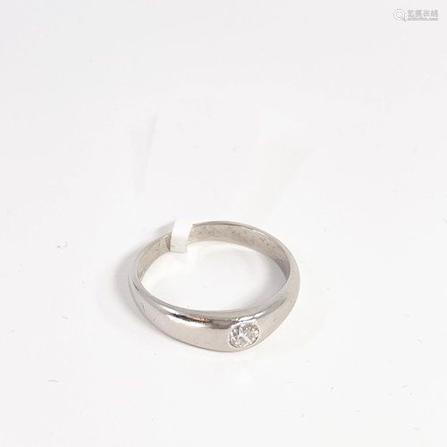 Single Diamond Ring