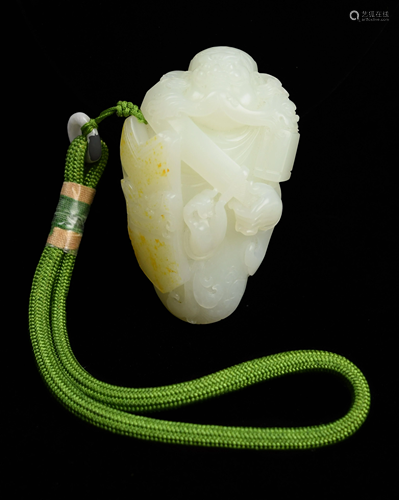 [Chinese] A Hetian White Jade Hand Ornament with