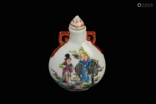 [Chinese] A Republic Era Famille Rose Porcelain Snuff