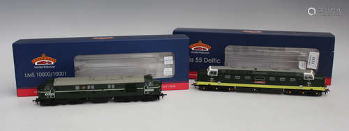 Two Bachmann Branch-Line gauge OO diesel locomotives, compri...