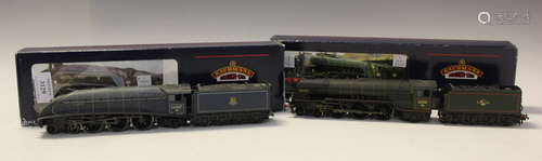 Four Bachmann Branch-Line gauge OO Class A1 locomotives and ...