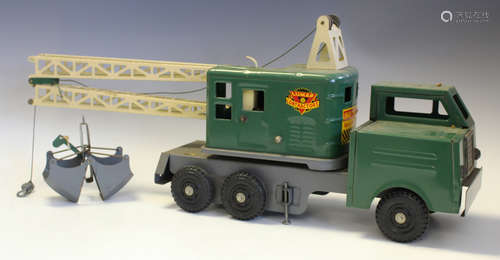 A Marx Powerhouse mobile crane truck, boxed (some playwear a...