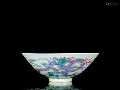 Qing Yongzheng doucai dragon hat bowl