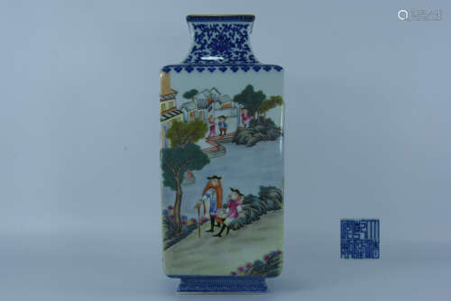 Qing enamel vase