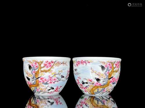 Qing Yongzheng enamel flower and bird pattern cup