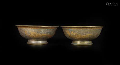 Tang bronze gilded dragon and Phoenix bowl