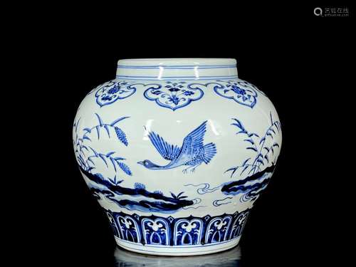 Bright blue and white flower bird pattern pot