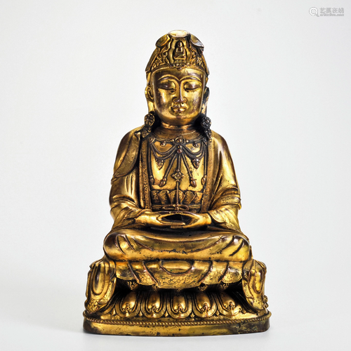 A Gilt Bronze Seated Guanyin Qing Dynasty