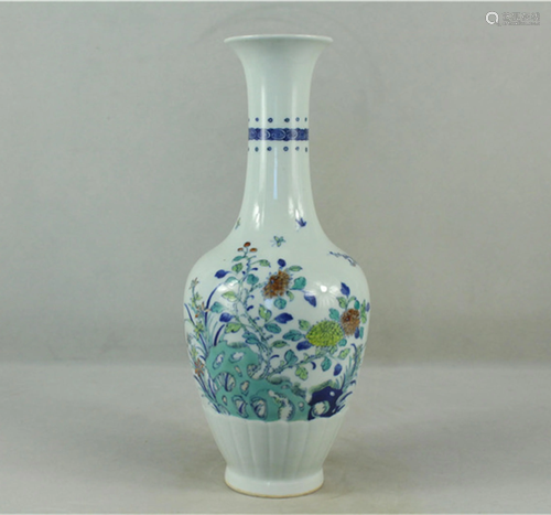 A Chinese Dou-Cai Porcelain Vase