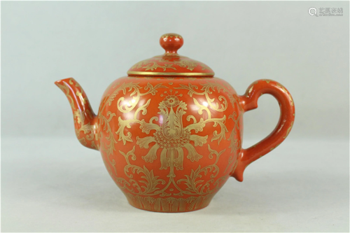 A Chinese Porcelain Teapot