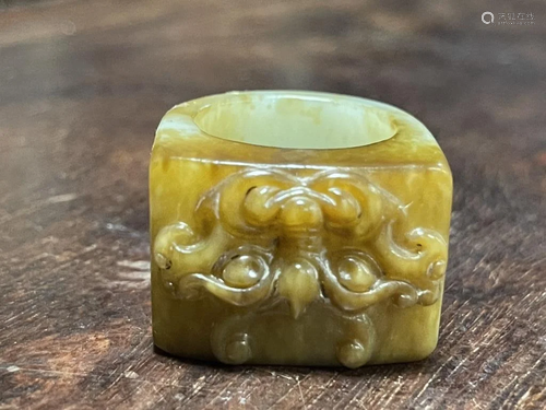 A Hetian Jade Carved Ring