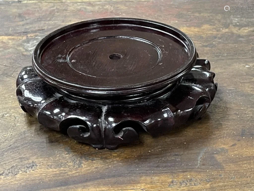 Rosewood Stand 6 Inches Dia