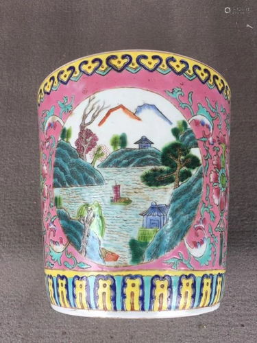 A Chinese Fencai Porcelain Pot