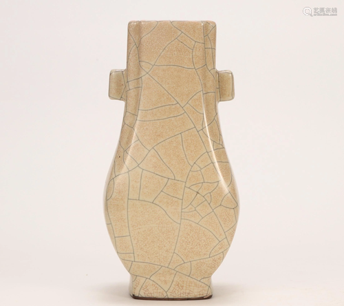 A Ge-ware Arrow Vase Song Dynasty