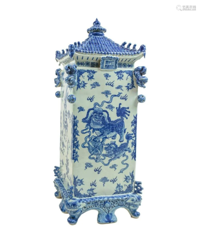 BLUE AND WHITE PORCELAIN TOWER DECORATION