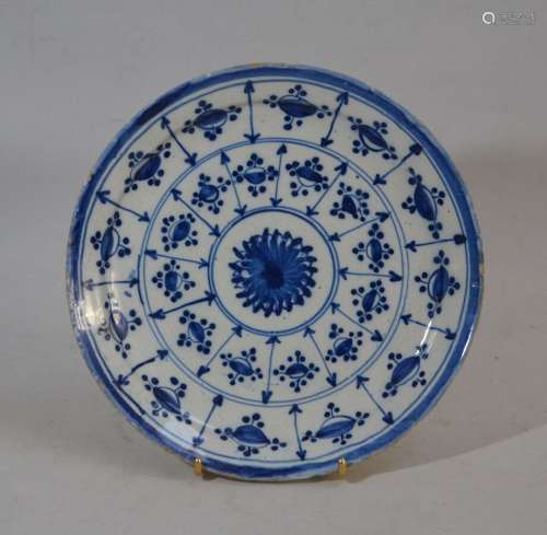 DELFT Assiette ronde en faïence à décor bleu blanc XVIIIème ...