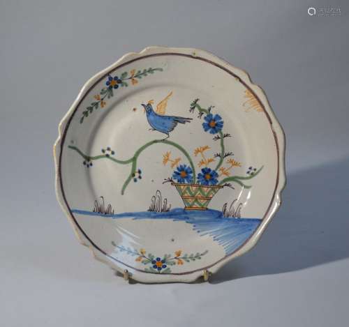 LA ROCHELLE Assiette ronde en faïence à décor polychrome en ...