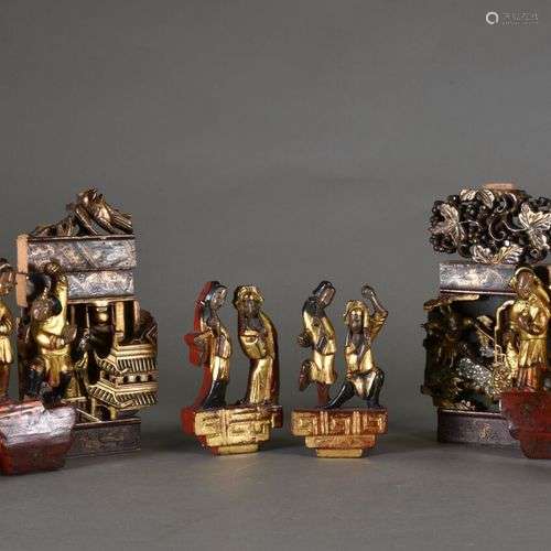 Chine du Sud Douze éléments en bois sculpté et doré (probabl...