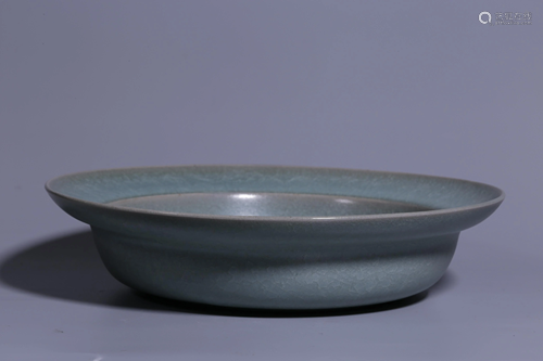 Song Dynasty - Ru Ware Icy Crack Pattern Plate