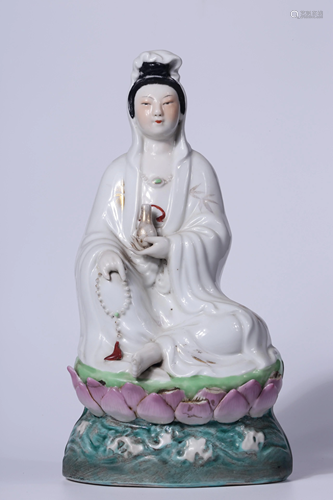 Liberation Period - Famille Rose Avalokitesvara Sitting