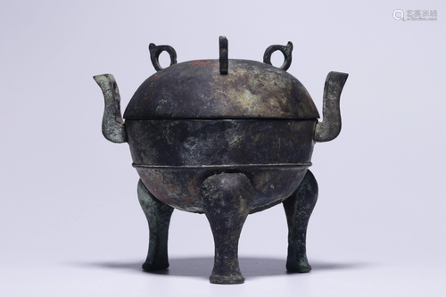 Ming Dynasty - Bronze Three-Legged Dui