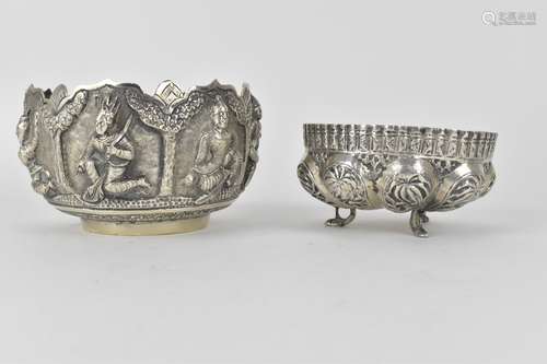 Two early 20th century Indian silver bowls, the larger one d...