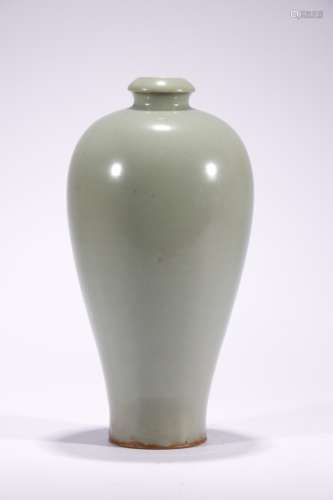 Jun kiln plum bottle