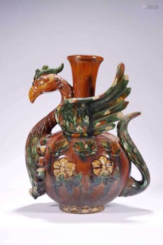 Tang three-color phoenix bottle