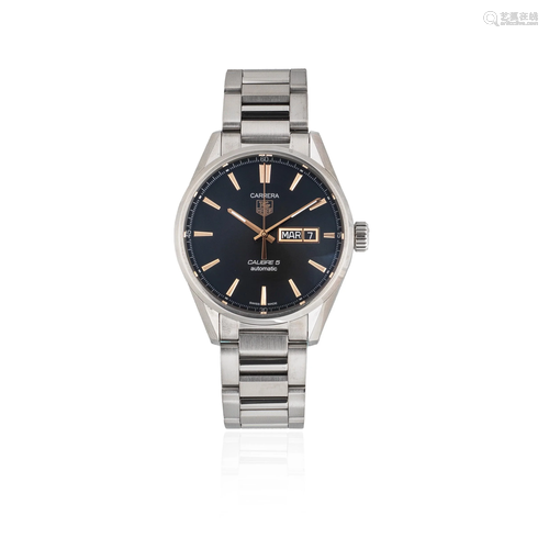 TAG Heuer. A stainless steel automatic calendar