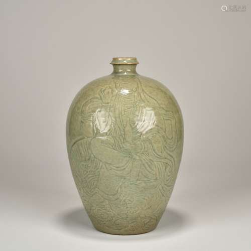 Chinese Prunus Vase