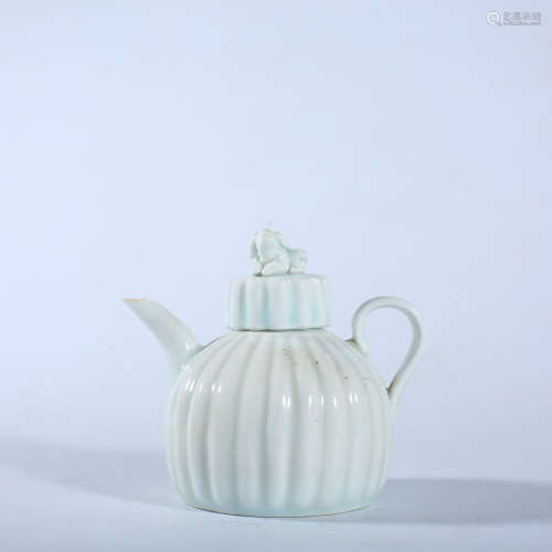 Yingqing kiln teapot in Ming Dynasty