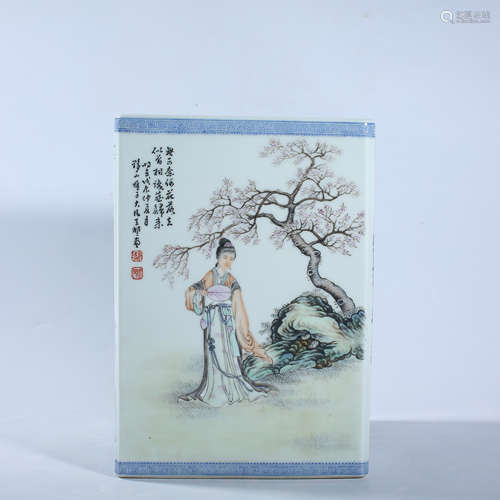 Republic of China pastel square pen holder