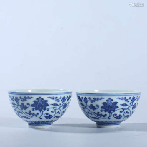 A pair of blue and white tangled lotus bowls in Yongzheng of...