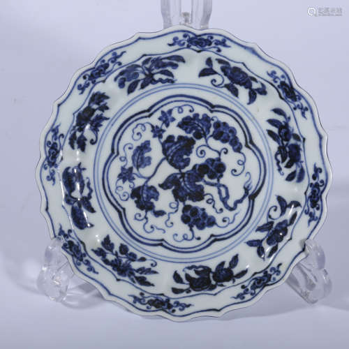 Ming Dynasty Yongle blue and white plate