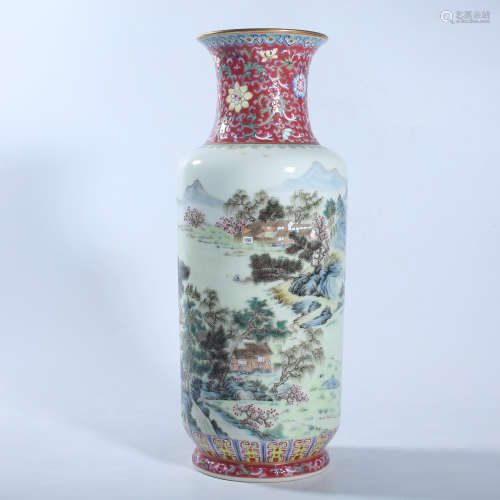 Pastel landscape pattern mallet bottle in Qing Dynasty