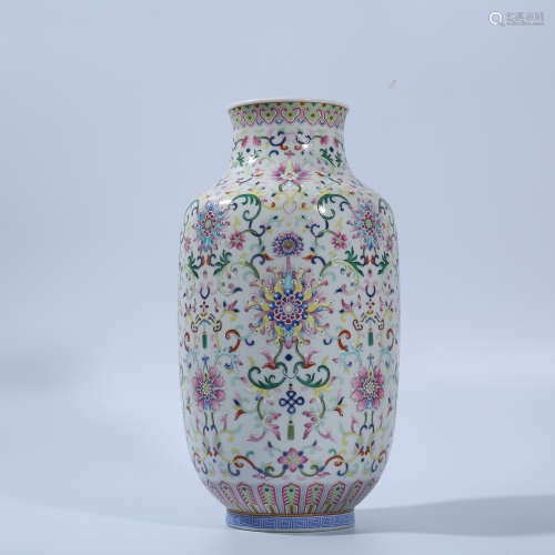 Qing Dynasty Daoguang pastel lantern bottle