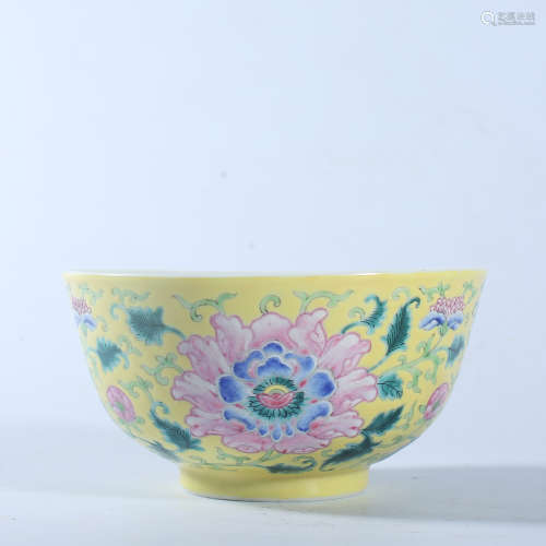 Qing Dynasty Guangxu pastel flower bowl