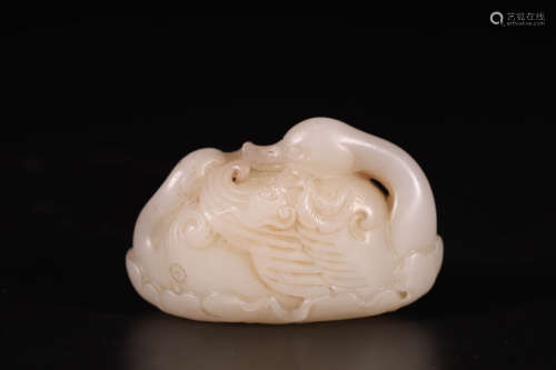 A white jade double goose ornament