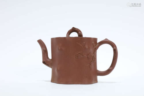 A Zisha Stump-Shaped Teapot