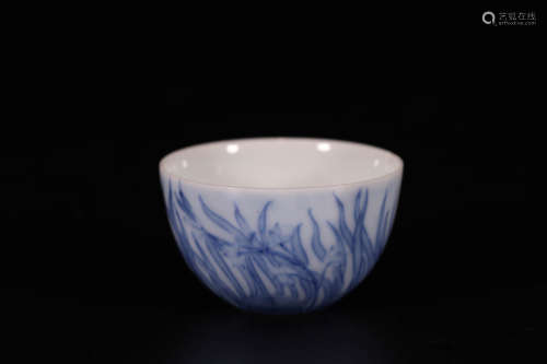 Blue and white orchid cup