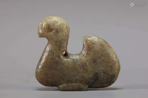 Hongshan Culture Auspicious-Bird-Shaped Jade Pendant